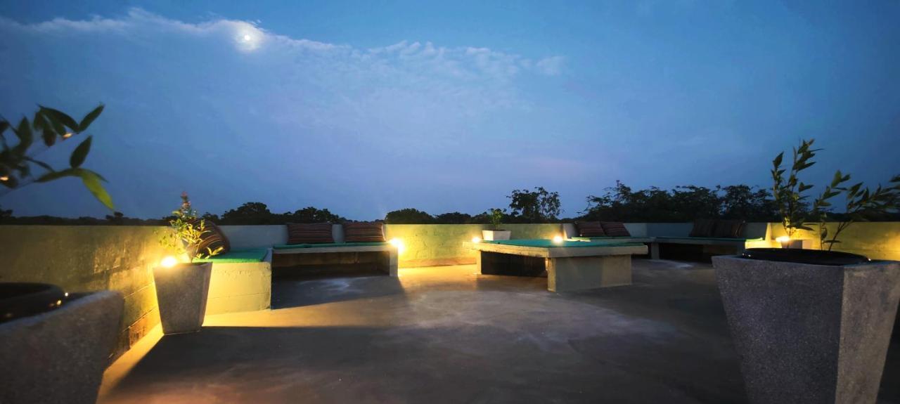 Forestville Yala Ngoại thất bức ảnh