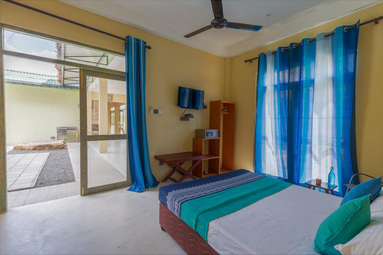 Forestville Yala Ngoại thất bức ảnh